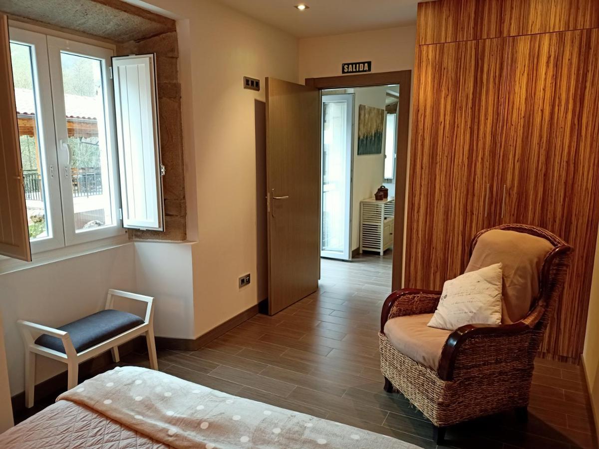 Tresanea Apartamentos Ituren Екстер'єр фото