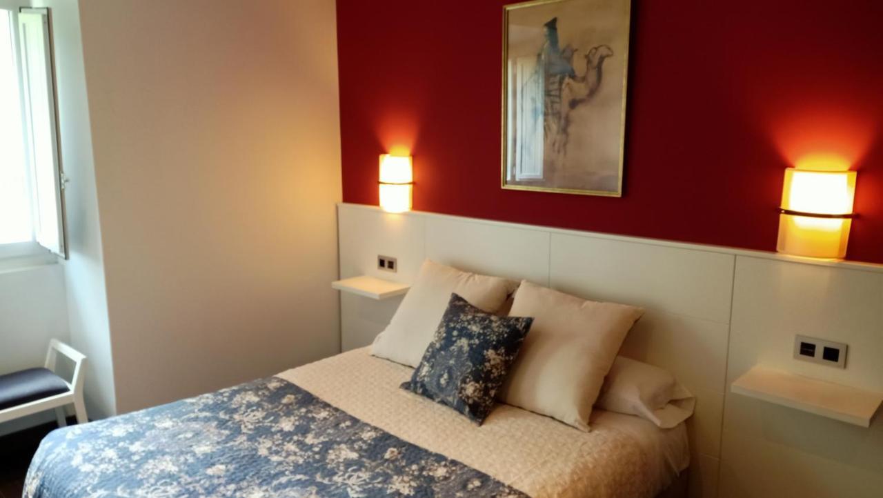 Tresanea Apartamentos Ituren Екстер'єр фото