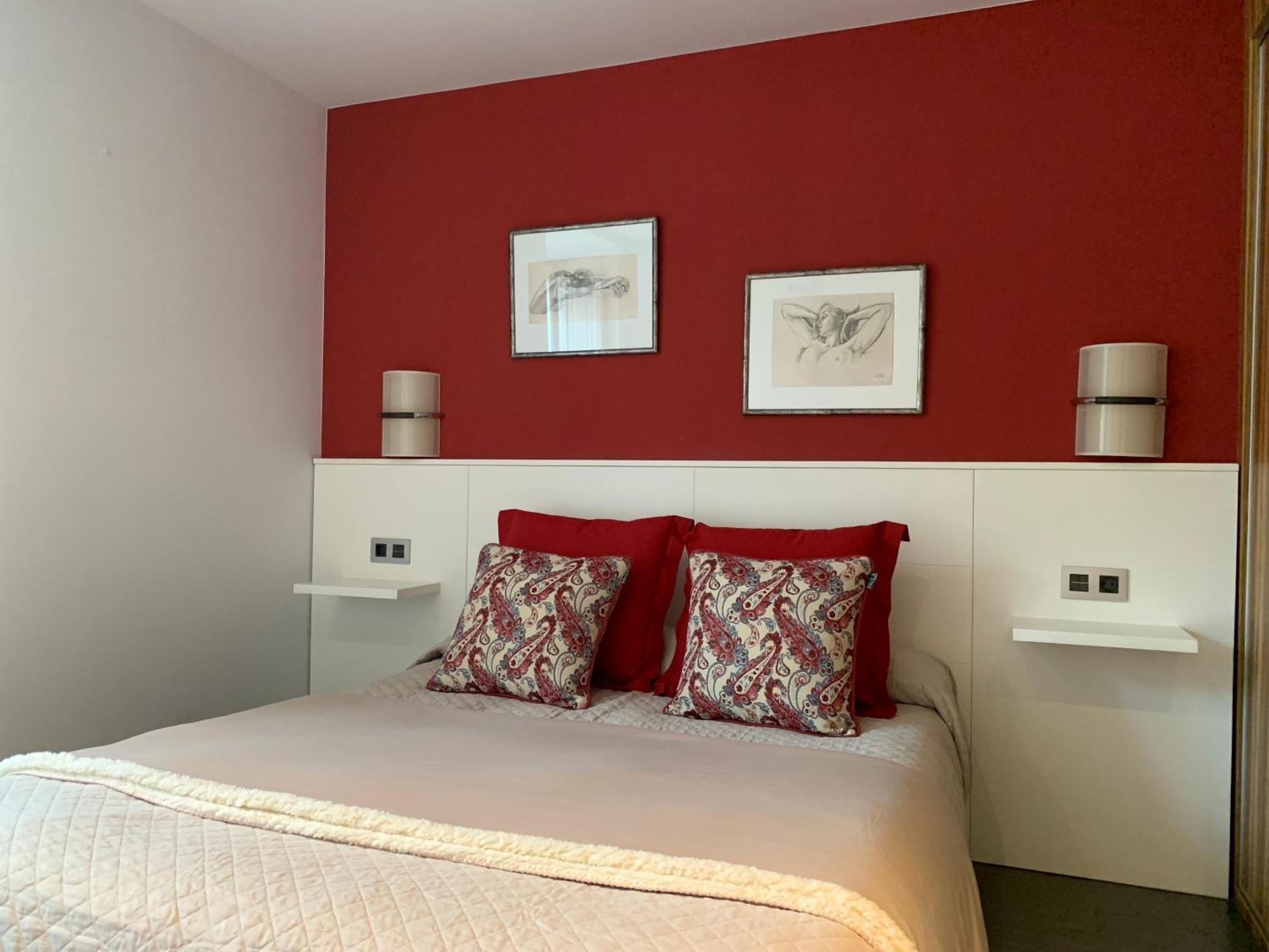 Tresanea Apartamentos Ituren Екстер'єр фото